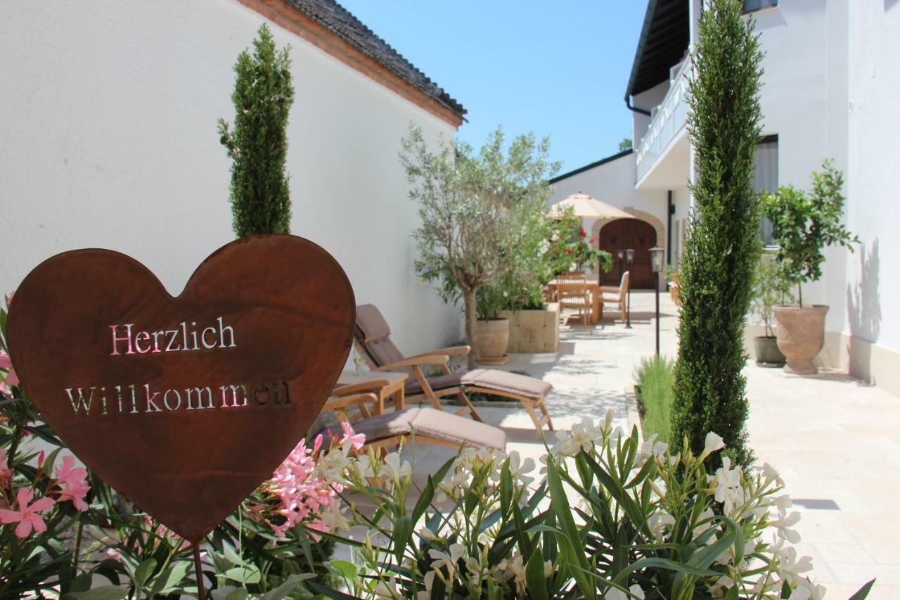 Haus Renee Bed and Breakfast Podersdorf am See Εξωτερικό φωτογραφία